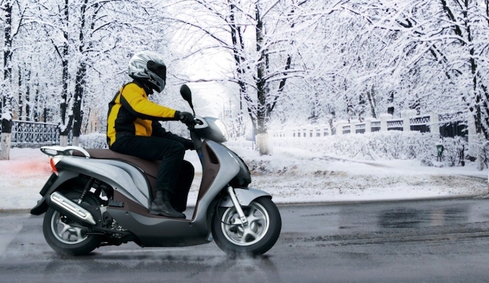 Scooter e moto d'inverno